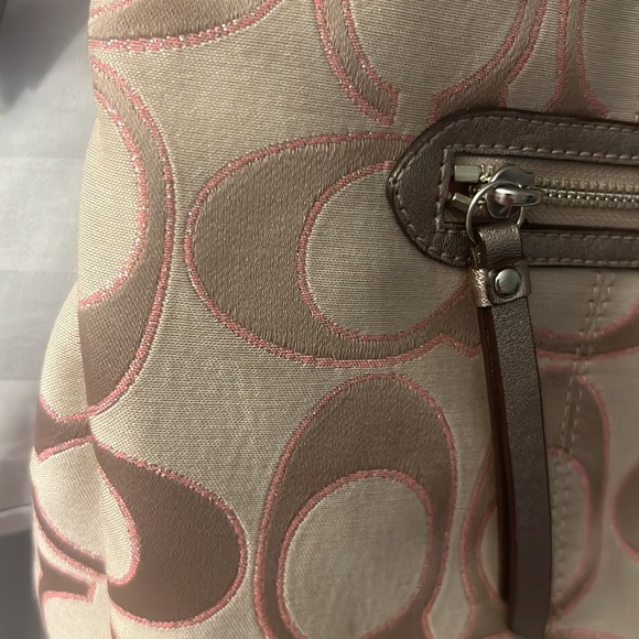 Coach Bag - Picture 2 of 9